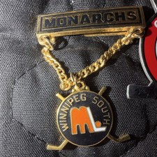 Vintage Winnipeg South Monarchs Hockey Pin Dangle Chain Charm Manitoba Canada picture