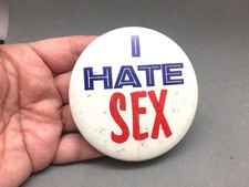 Vintage Mardi Gras Pinback Pin 
