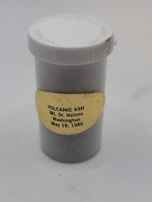 Vtg Mount St. Helens Volcanic Ash July 1980 Eruption Plastic Vial Specimen  picture