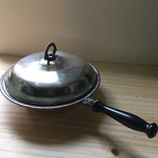 VTG WM Rogers Silverplate Round chafing Dish Pan w/ Wooden Handle & Lid 10.25