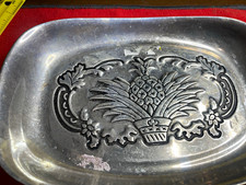Wilton Pewter Oval Serving Tray Platter, Silver Floral Pattern, Metal picture