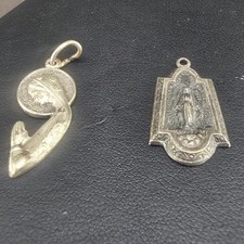 Vintage Estate Religious Pendants Roma Silver Tone Miraculous Medal  Madonna Lot picture