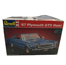 Vintage Sealed '67 Plymouth GTX Hemi 1/25 Model 1994 Revell picture