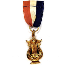 1953 Northeast NE Iowa Band Jubilee Souvenir Pin Ribbon Brass Harp Lyre Medal 6E picture