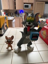 GREG MIKE x TOM & JERRY Artist Studio Vinyl Figure Set SIGNED Soap Studio picture